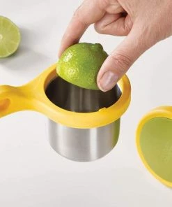 Joseph Joseph Helix Citrus Juicer