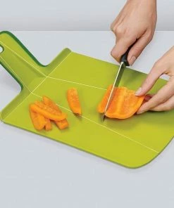 Joseph Joseph Chop 2 Pot Chopping Board