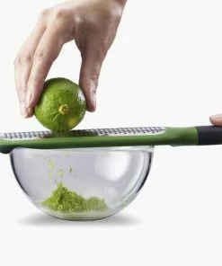 Joseph Joseph Grip Grater Fine