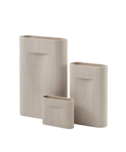 Muuto | Ridge Vase | H35 | Beige