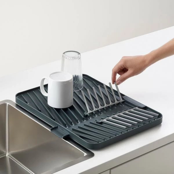 Joseph Joseph Flip Up Draining Board 1 Joseph Joseph Flip Up Draining Board