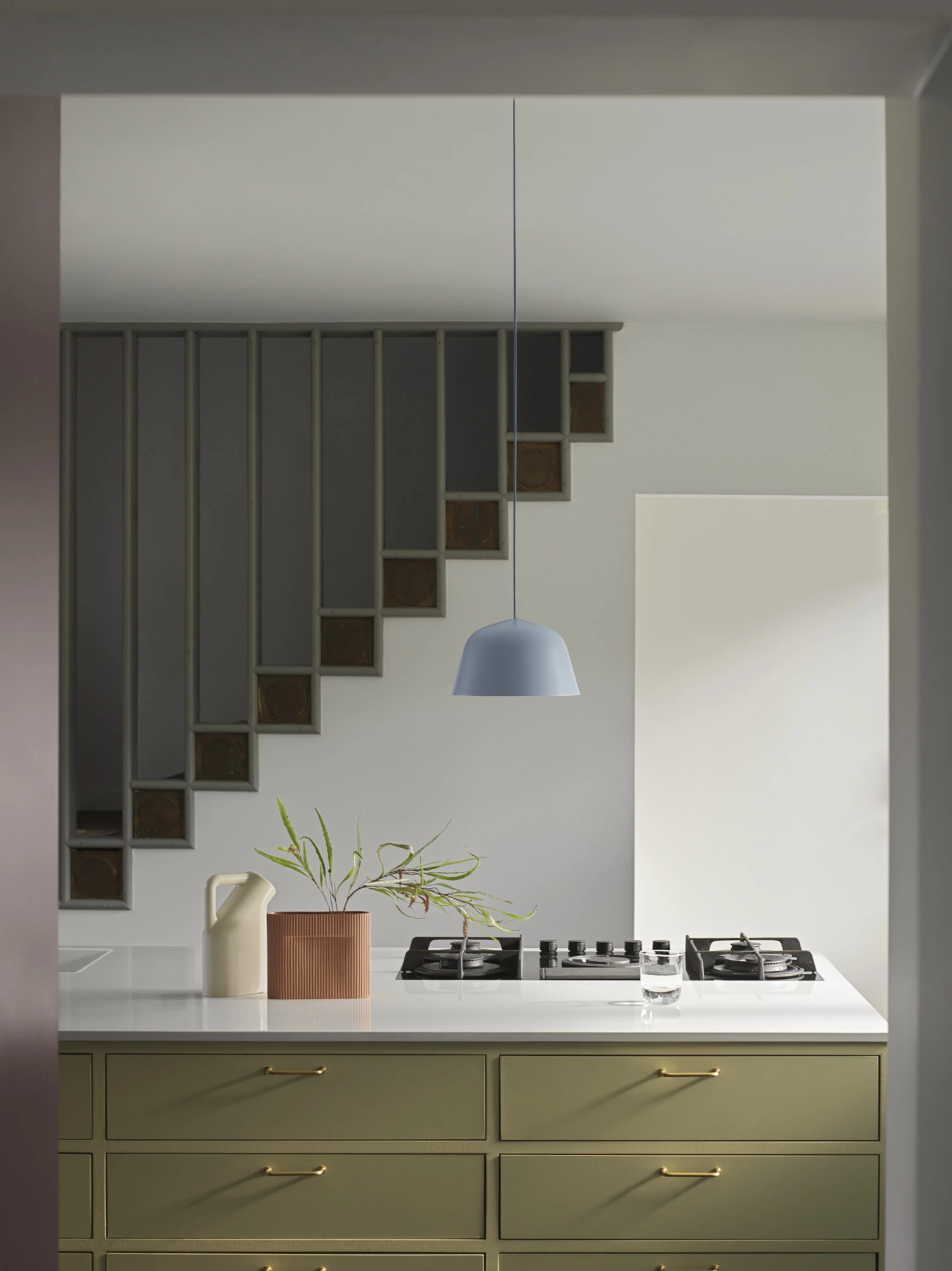 Muuto | Ridge Vase | H48 | Off White 8 Muuto | Ridge Vase | H48 | Off White