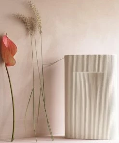 Muuto Large Ceramic Ridge Vase 3 Muuto Large Ceramic Ridge Vase