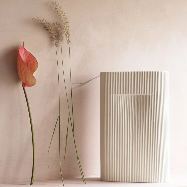 Muuto Large Ceramic Ridge Vase 2 Muuto Large Ceramic Ridge Vase