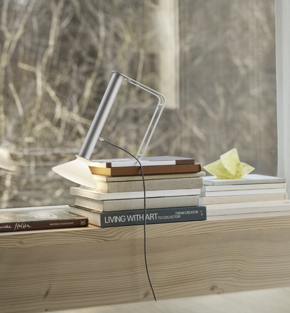 Muuto Lamp Piton Aluminium 2 Muuto Lamp Piton Aluminium