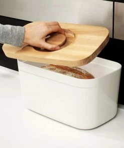Joseph Joseph White Bread Bin with Bamboo Lid 9 Joseph Joseph White Bread Bin with Bamboo Lid