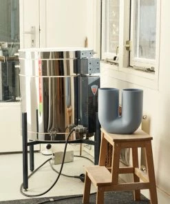 Muuto | Kink Vase | Sand 12 Muuto | Kink Vase | Sand