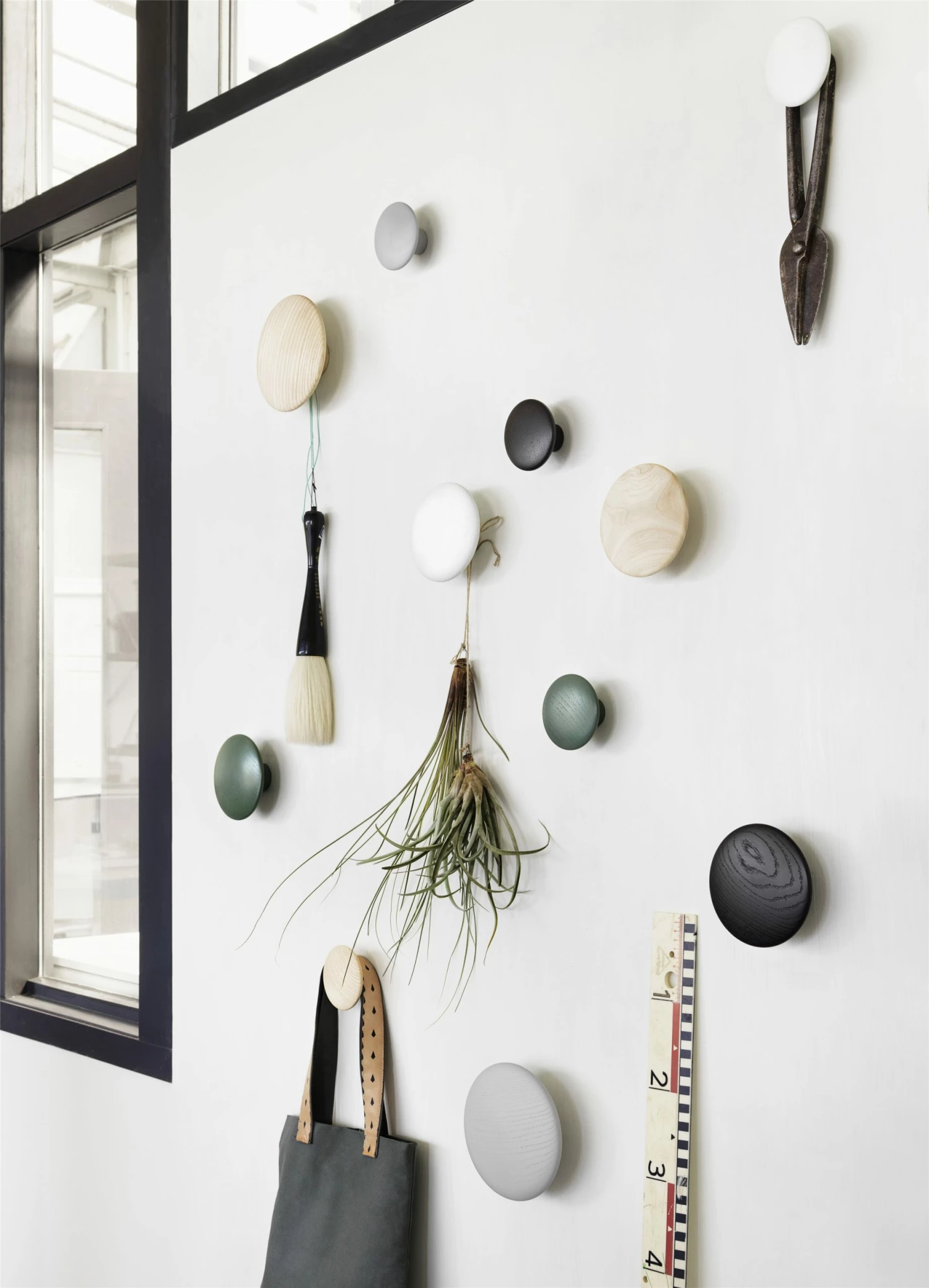 Muuto Medium Coat Hook Dot 5 Muuto Medium Coat Hook Dot