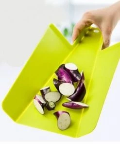 Joseph Joseph Large Chop2Pot Folding Chopping Board
