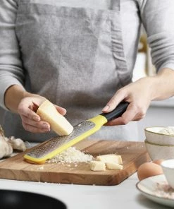 Joseph Joseph Yellow GripGrater Coarse Paddle Grater