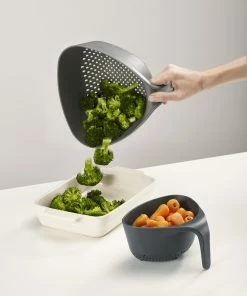 Joseph Joseph Set of 2 Nest Colanders