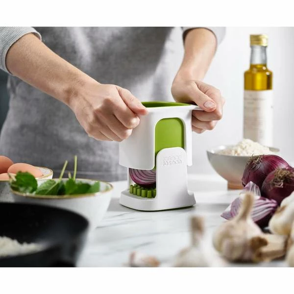 Joseph Joseph ChopCup Vegetable Chopper 4 Joseph Joseph ChopCup Vegetable Chopper