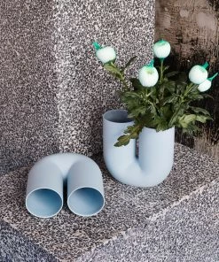 Muuto Kink Vase Blue