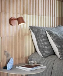 Muuto Tip Wall Lamp - Copper Brown
