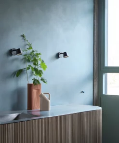 Muuto Tip Wall Lamp - Black