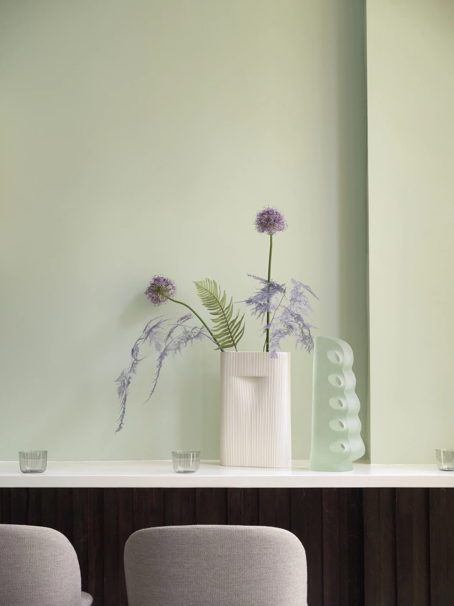 Muuto | Ridge Vase | H48 | Off White 13 Muuto | Ridge Vase | H48 | Off White