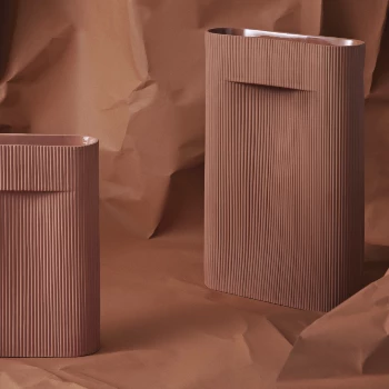 Muuto Ridge Vase off white H:48,5 cm 3 Muuto Ridge Vase off white H:48,5 cm