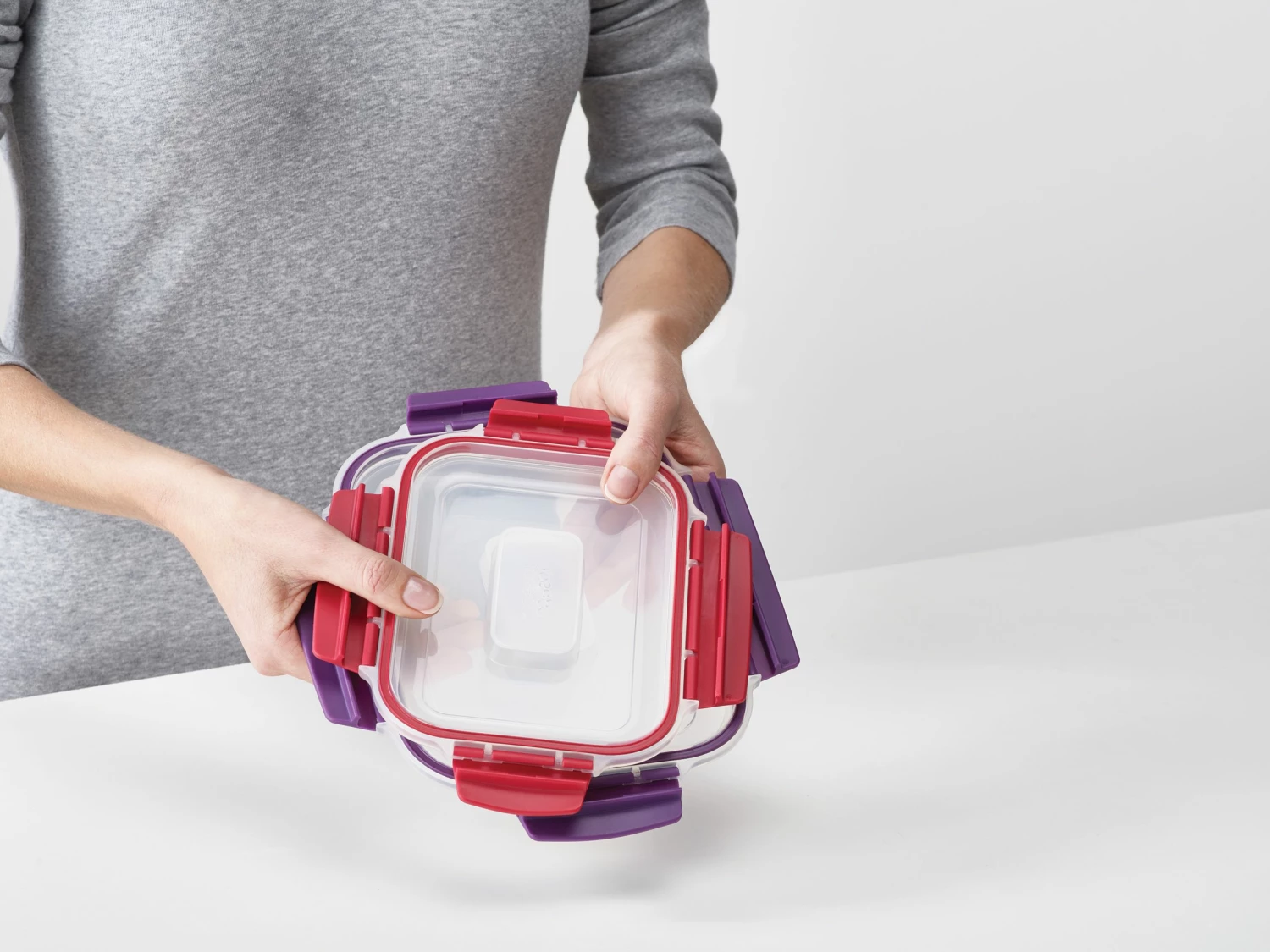 Joseph Joseph Multicolour Nest Lock 4-Piece Container Set 4 Joseph Joseph Multicolour Nest Lock 4-Piece Container Set