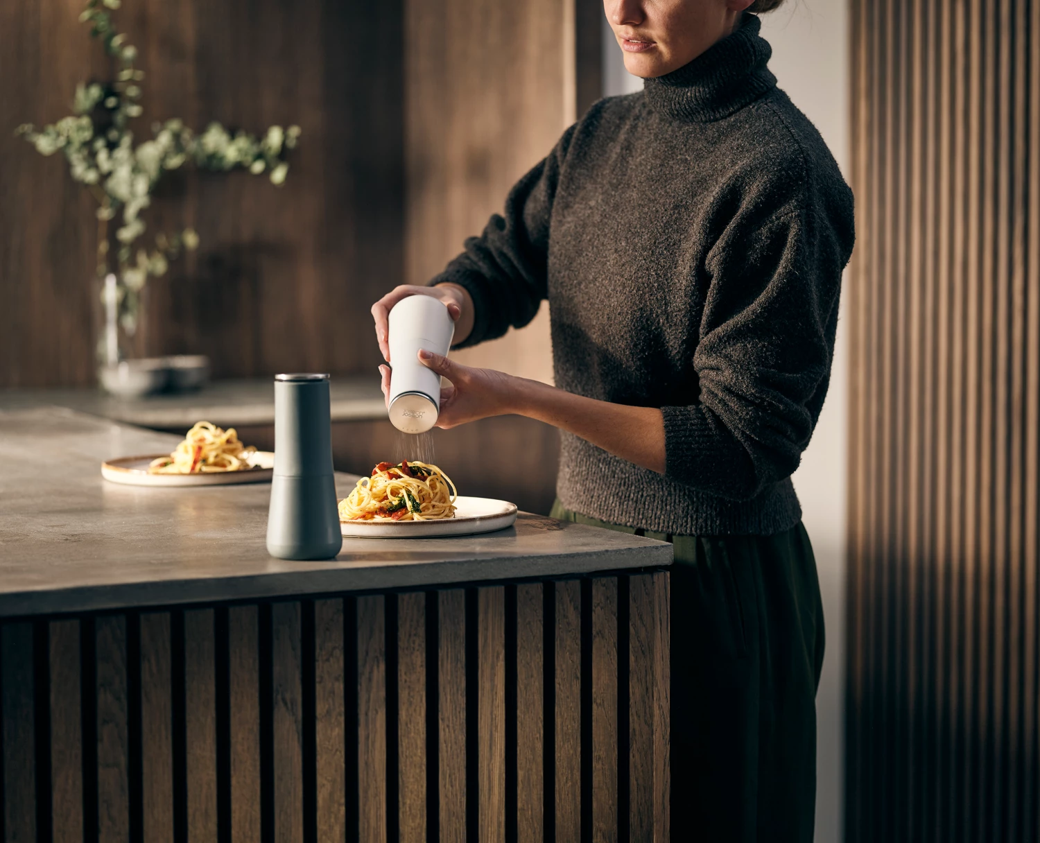 Joseph Joseph Set of 2 Grey Milltop No Spill Salt and Pepper Mills 7 Joseph Joseph Set of 2 Grey Milltop No Spill Salt and Pepper Mills