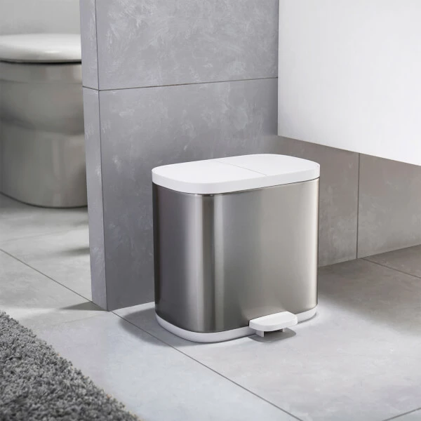 Joseph Joseph Split 6 Litre Steel Recycling Bathroom Pedal Bin 3 Joseph Joseph Split 6 Litre Steel Recycling Bathroom Pedal Bin
