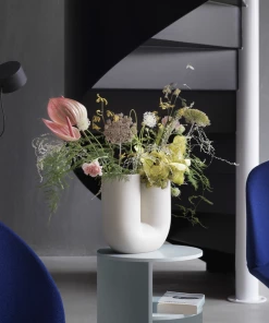 Muuto Kink Vase Sand 7 Muuto Kink Vase Sand