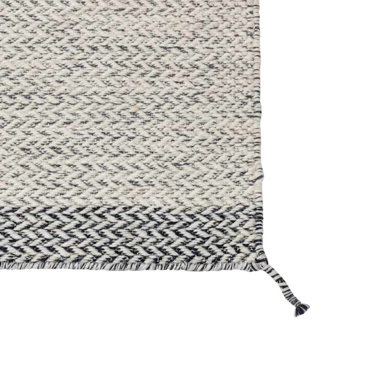 Muuto 85 x 140cm Off White Light Grey Wool PLY Rug 3 Muuto 85 x 140cm Off White Light Grey Wool PLY Rug