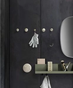 Muuto Dots Metal Coat Hook - Brass Ø 5