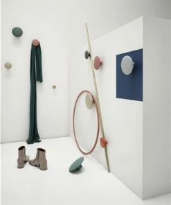 Muuto Dots Metal Coat Hook - Brass Ø 5